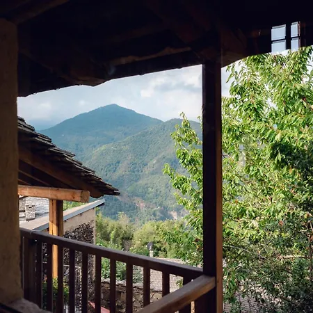 Lo Puy Farm stay *